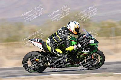 media/Dec-04-2025-Racers Edge (Thu) [[5ebc9f124d]]/3-B Group/5-Session 2 Turn 2 inside Speed Pans/